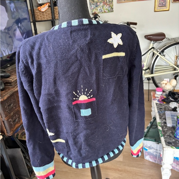 Colorful Patterned Cardigan - Picture 4 of 4